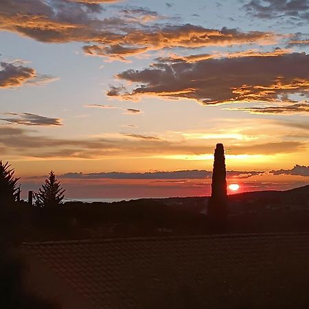 Bastide Provencale Vue Mer A 5 Min De La Plage Sanary-sur-Mer Eksteriør bilde